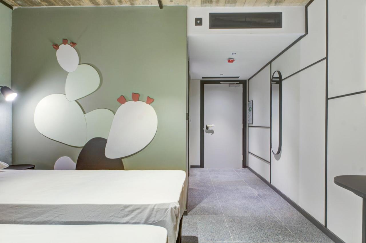 Ibis Styles St Pauls Bay Malta Hotel St. Paul's Bay Exterior photo