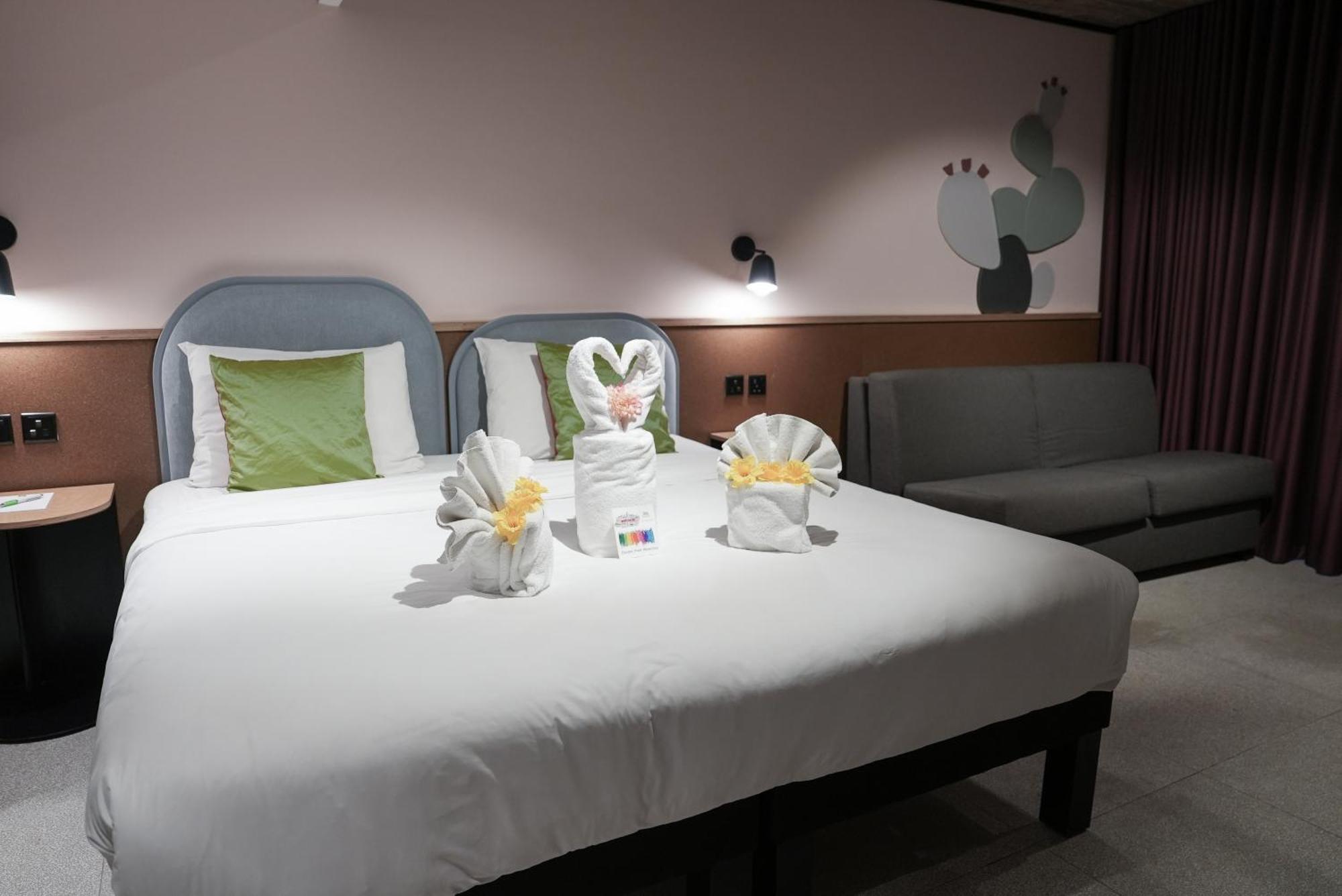 Ibis Styles St Pauls Bay Malta Hotel St. Paul's Bay Exterior photo